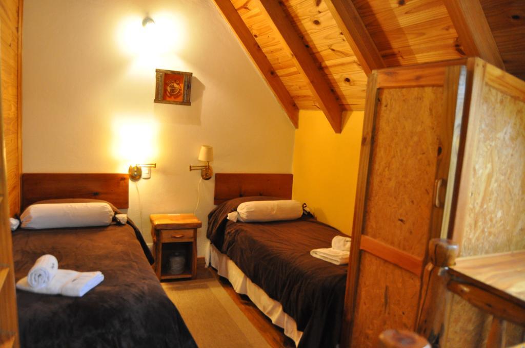 Apart Samay Hue Bungalows Dina Huapi Esterno foto