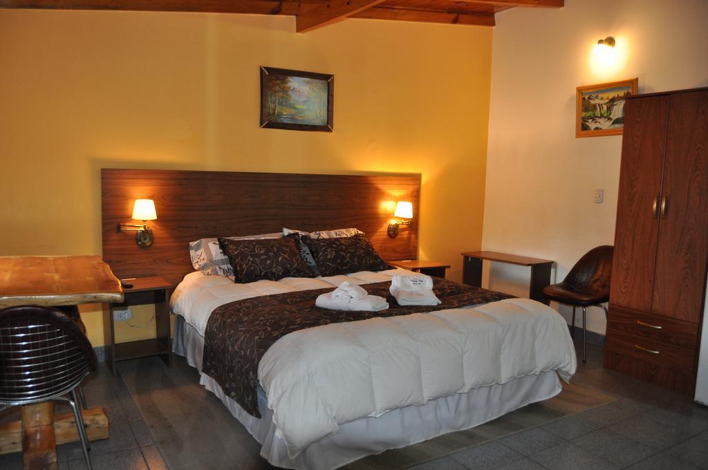 Apart Samay Hue Bungalows Dina Huapi Esterno foto