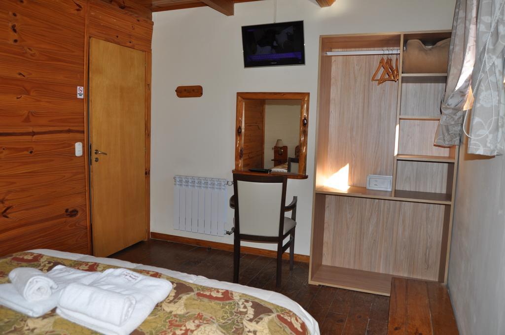 Apart Samay Hue Bungalows Dina Huapi Esterno foto