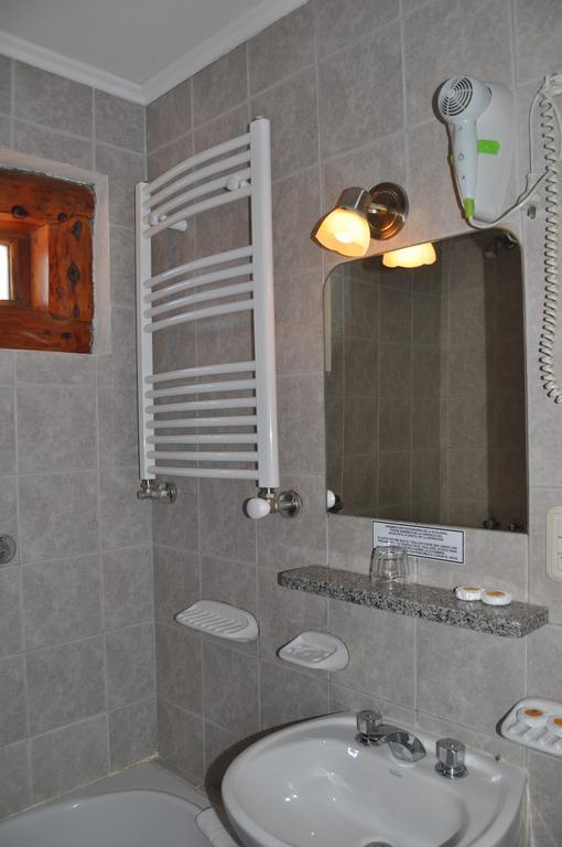 Apart Samay Hue Bungalows Dina Huapi Esterno foto